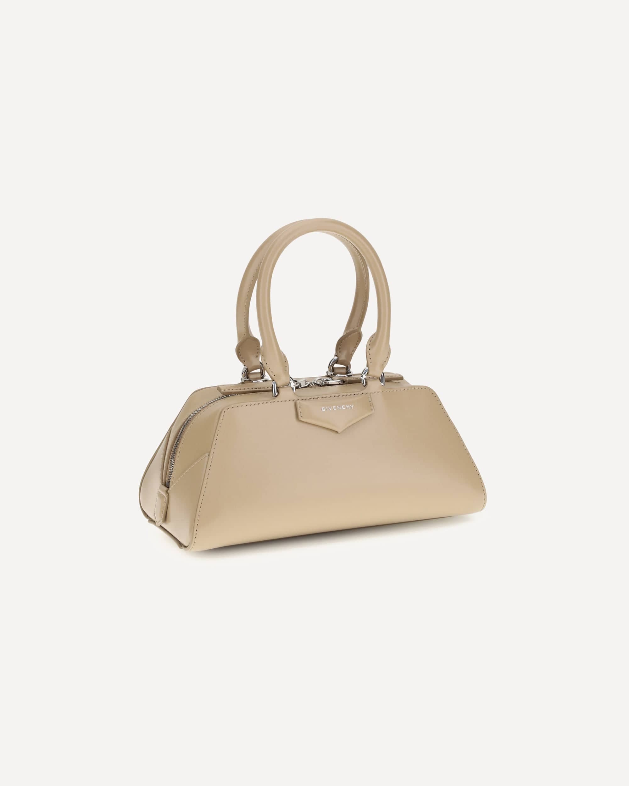 Bolso mini East-West de piel Antigona - alternate view
