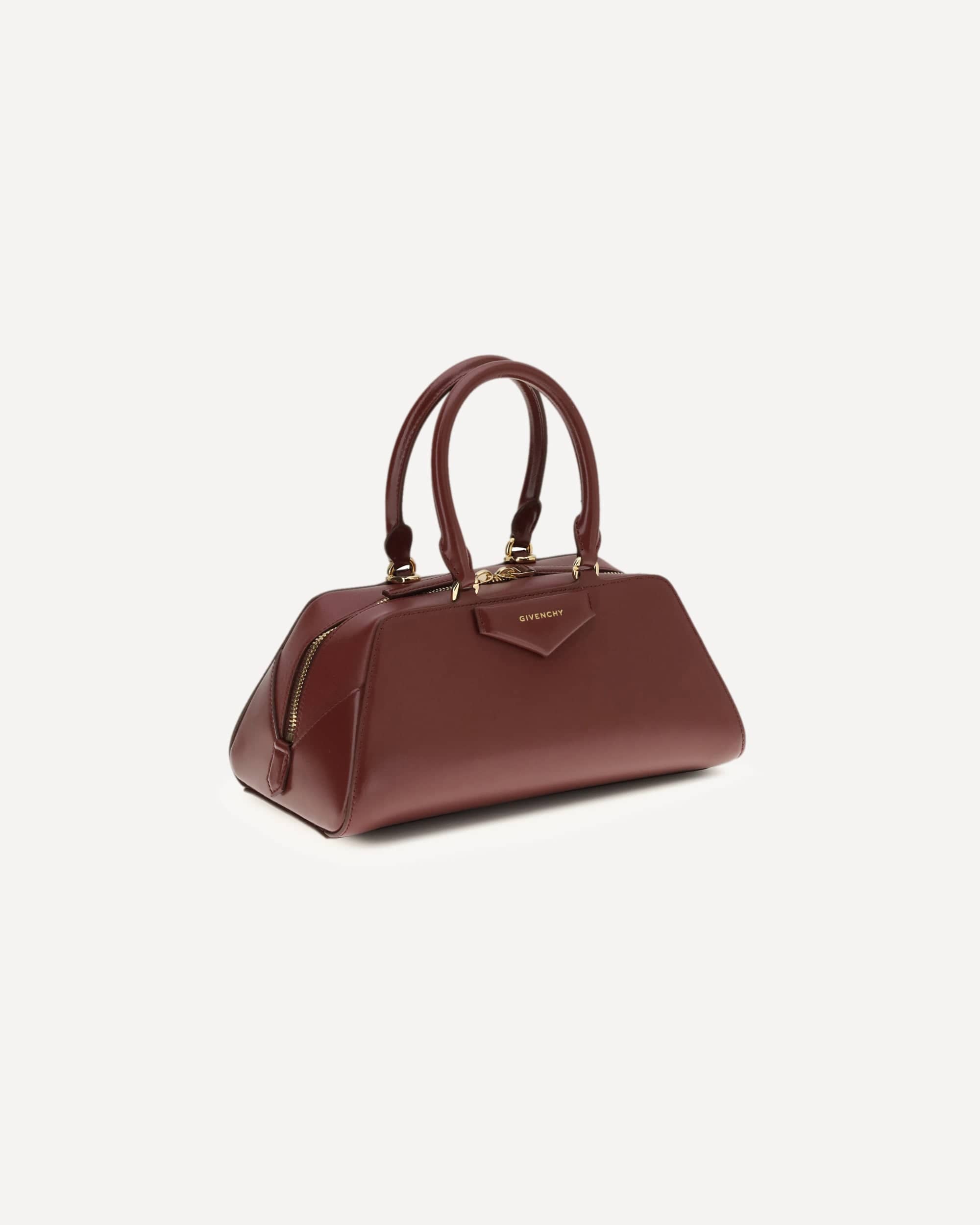 Givenchy Antigona East-West Small Handbag | Sendegaro KR
