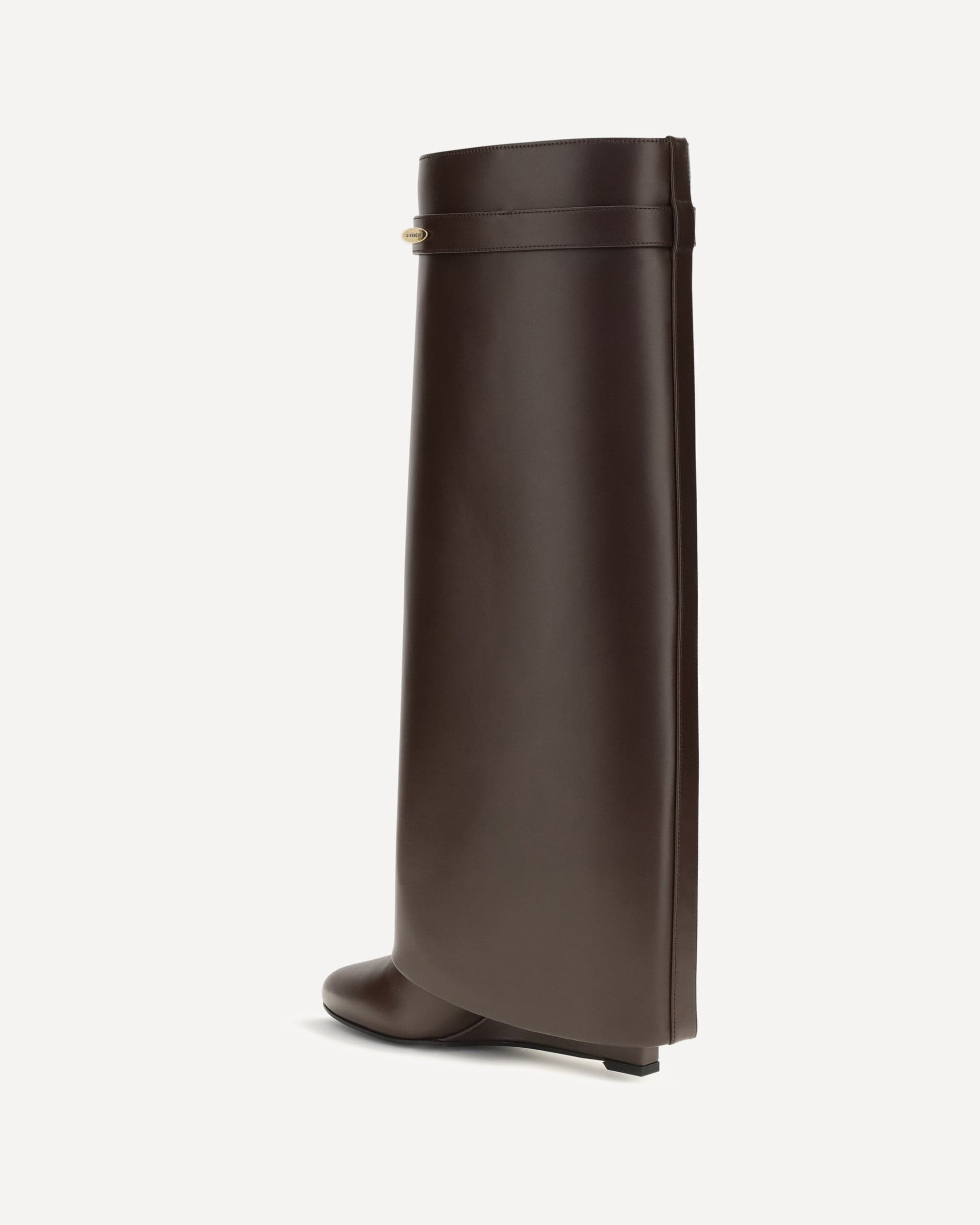 بوت Shark جلدي من Givenchy