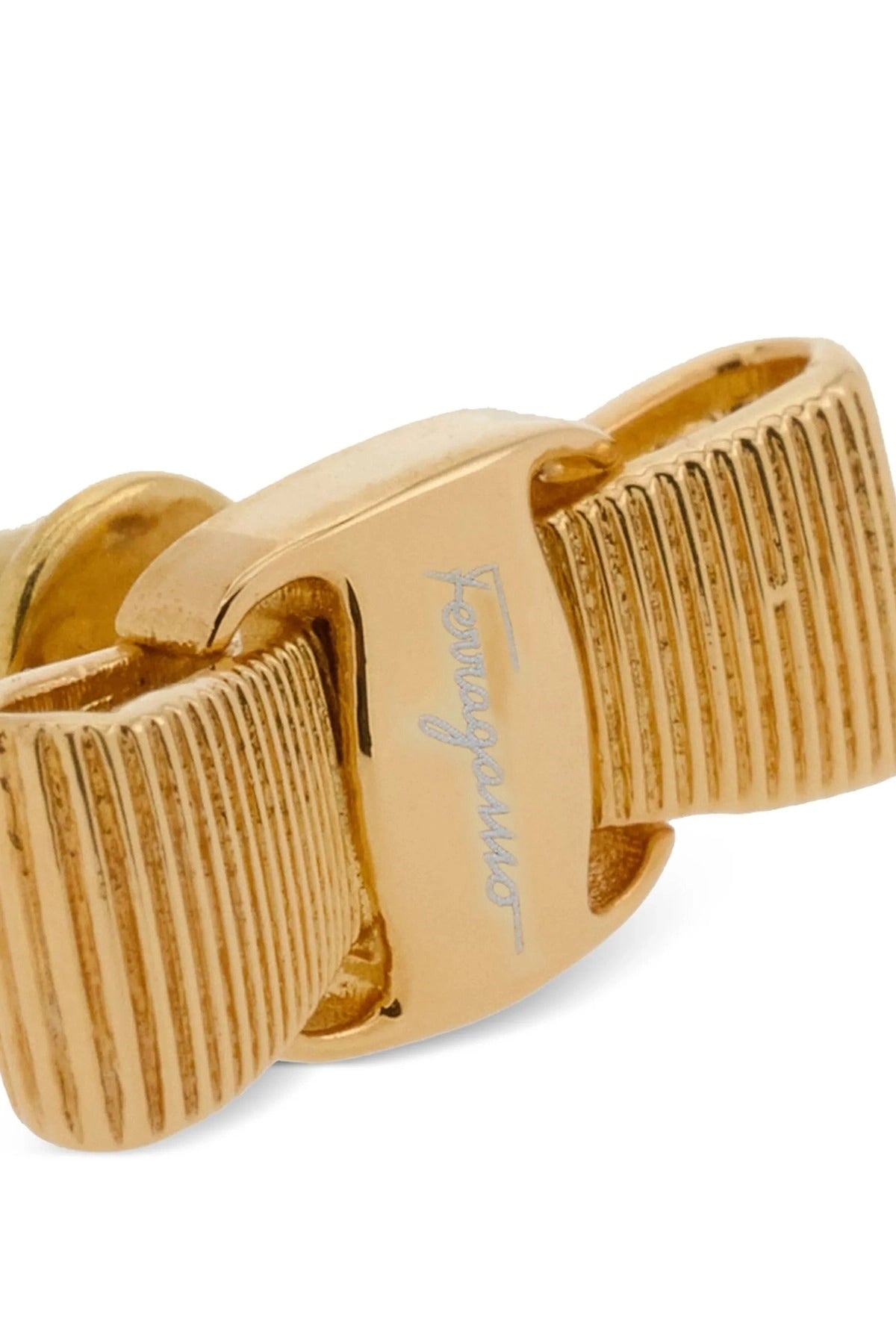 Ferragamo Fiocco Vara أقراط