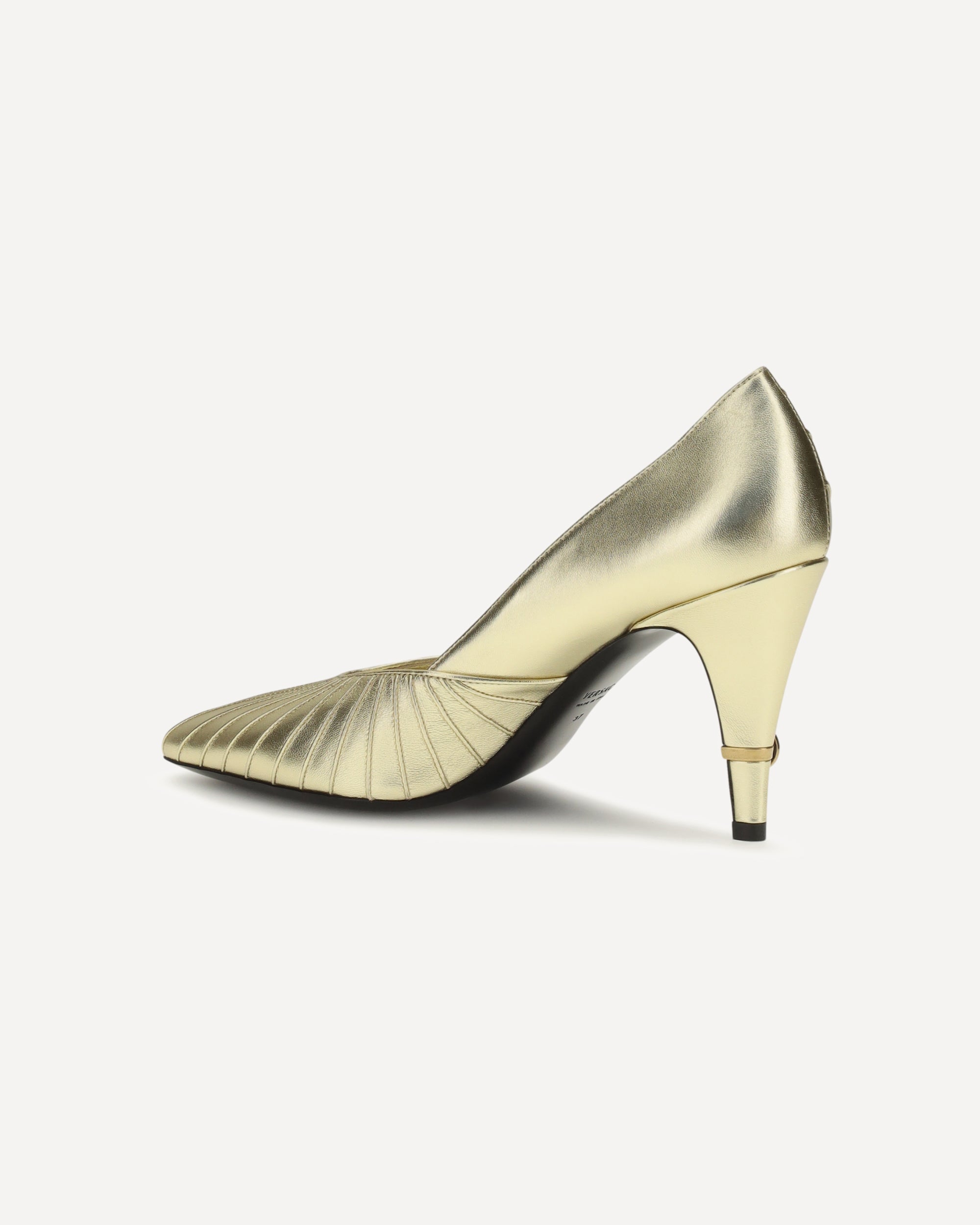 Versace Salones de piel metalizada