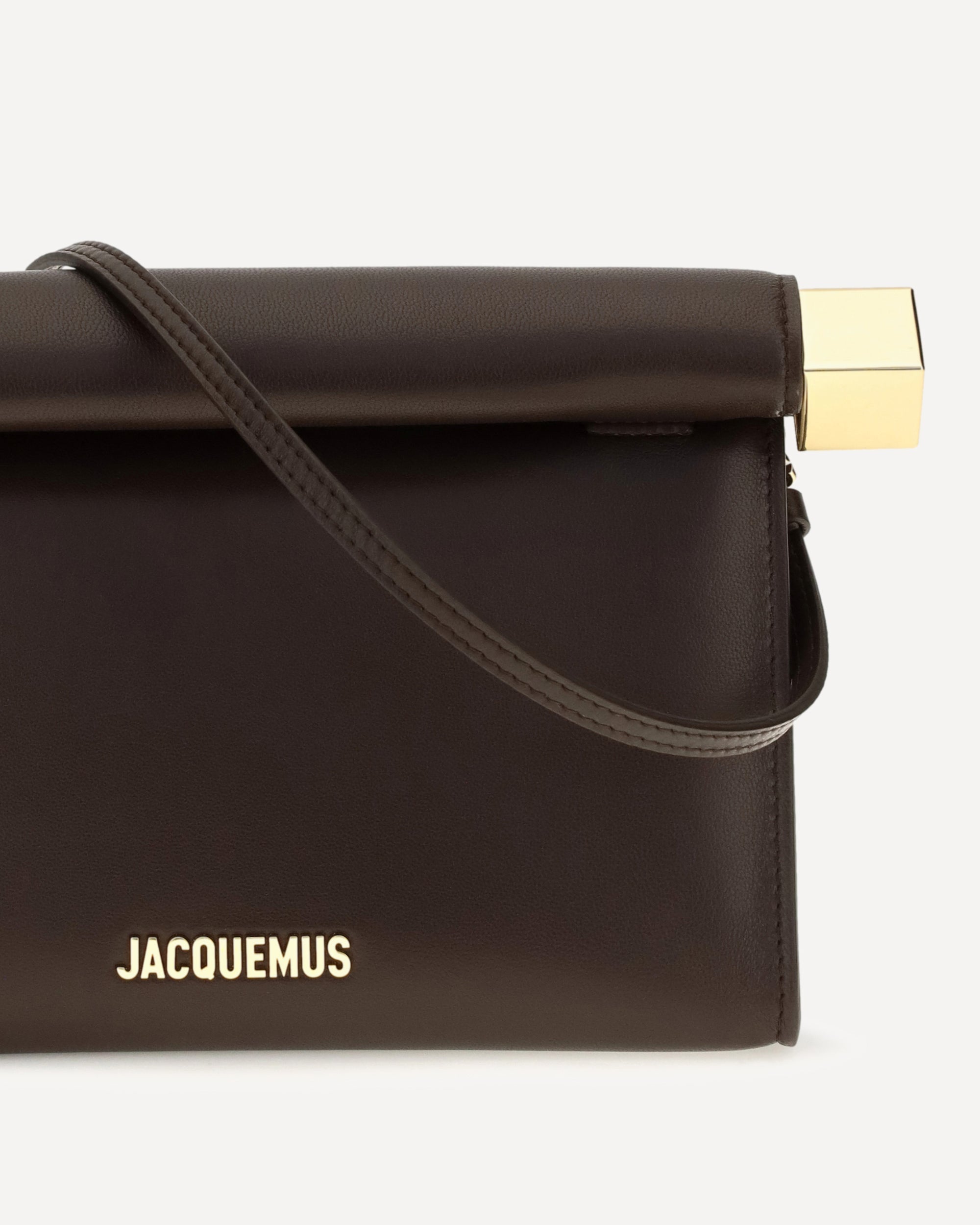 Jacquemus حقيبة كتف جلدية روند كاريه من Jacquemus