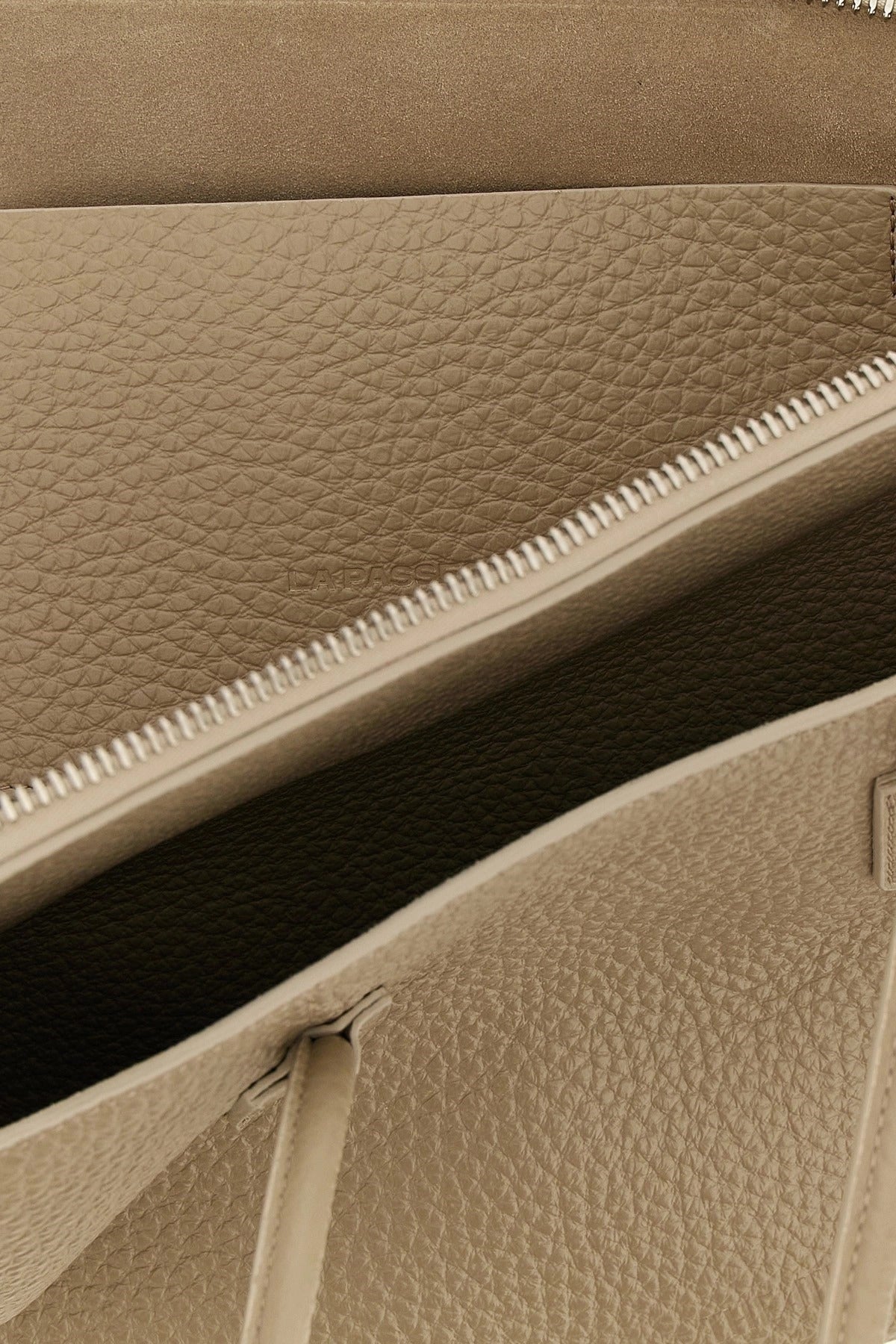 The Attico La Passeggiata Medium Shoulder Bag