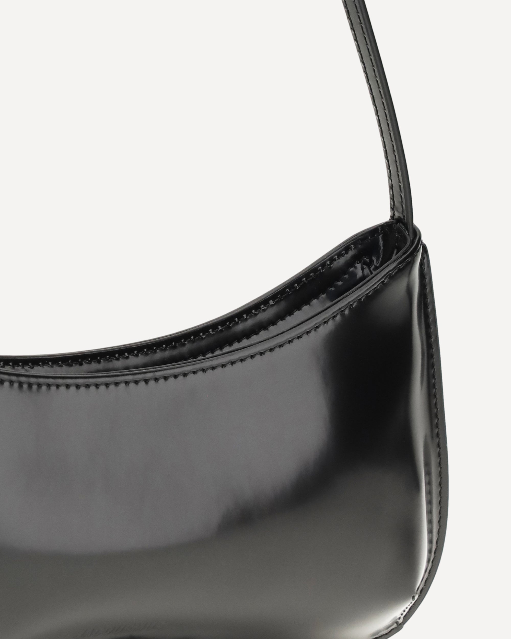 Jacquemus Bisou Perle Shoulder Bag