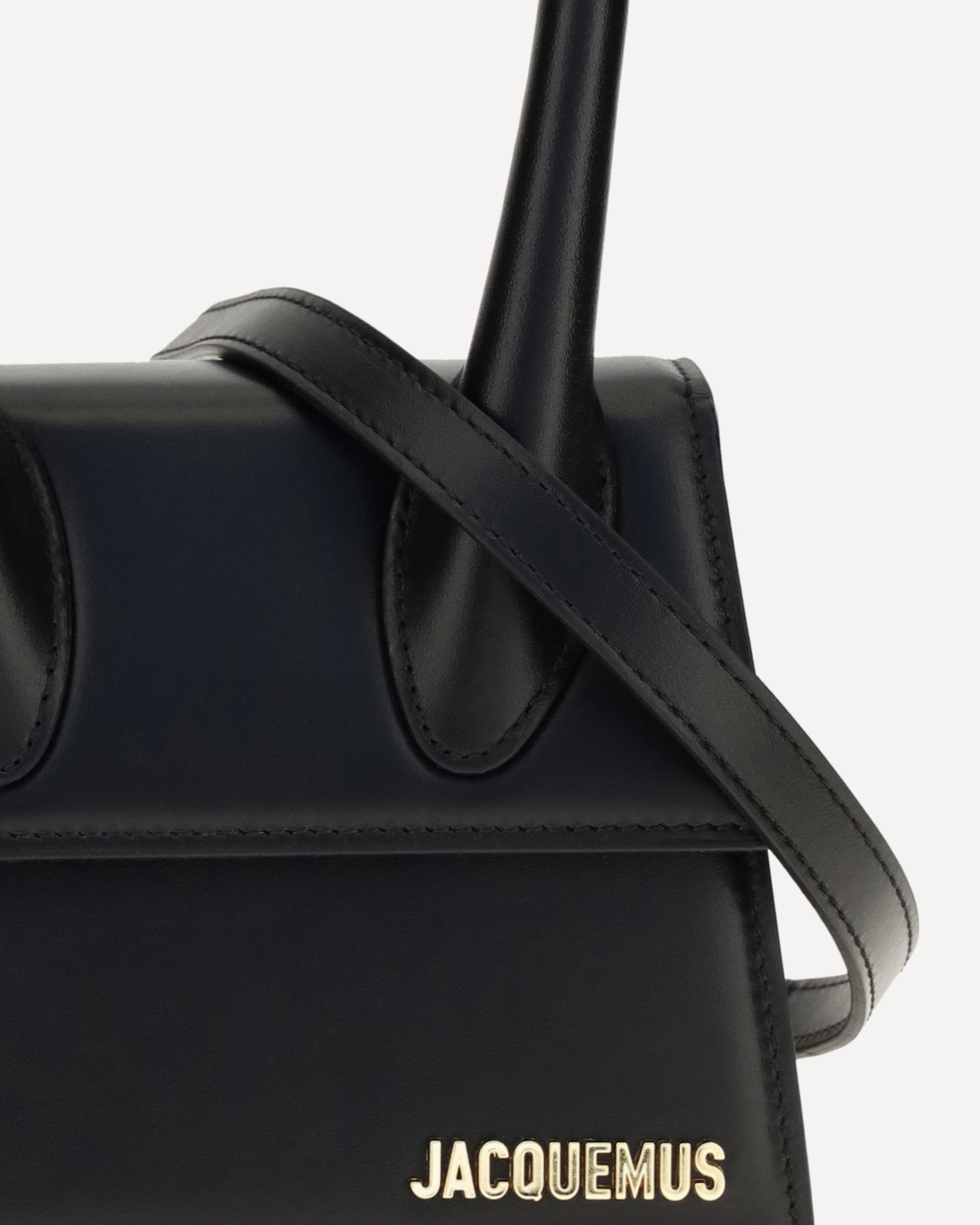 Jacquemus Le Chiquito Medium Leather Top Handle Bag