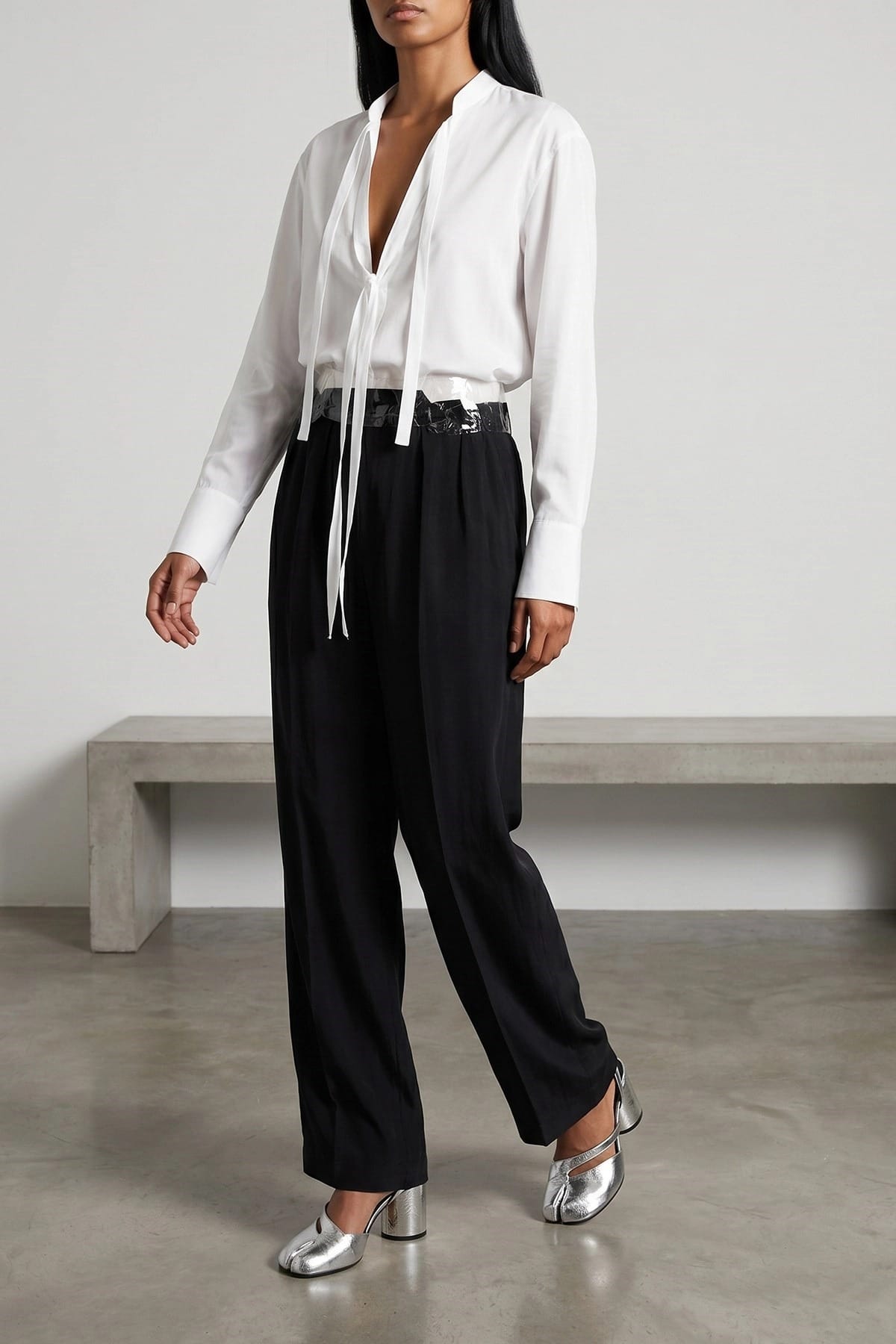 Maison Margiela قميص بوبلين قطني بياقة على شكل V من Maison Margiela - alternate view