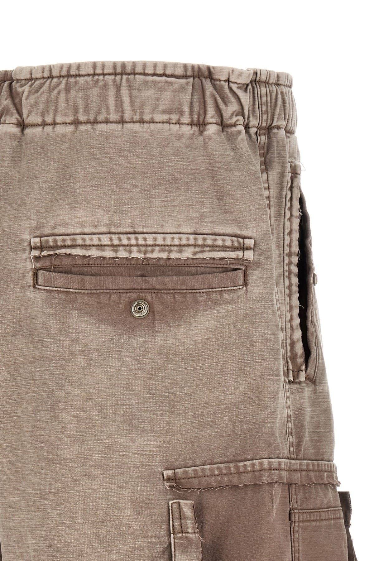 Maison Mihara Yasuhiro Cargo Bermuda Shorts | Sendegaro