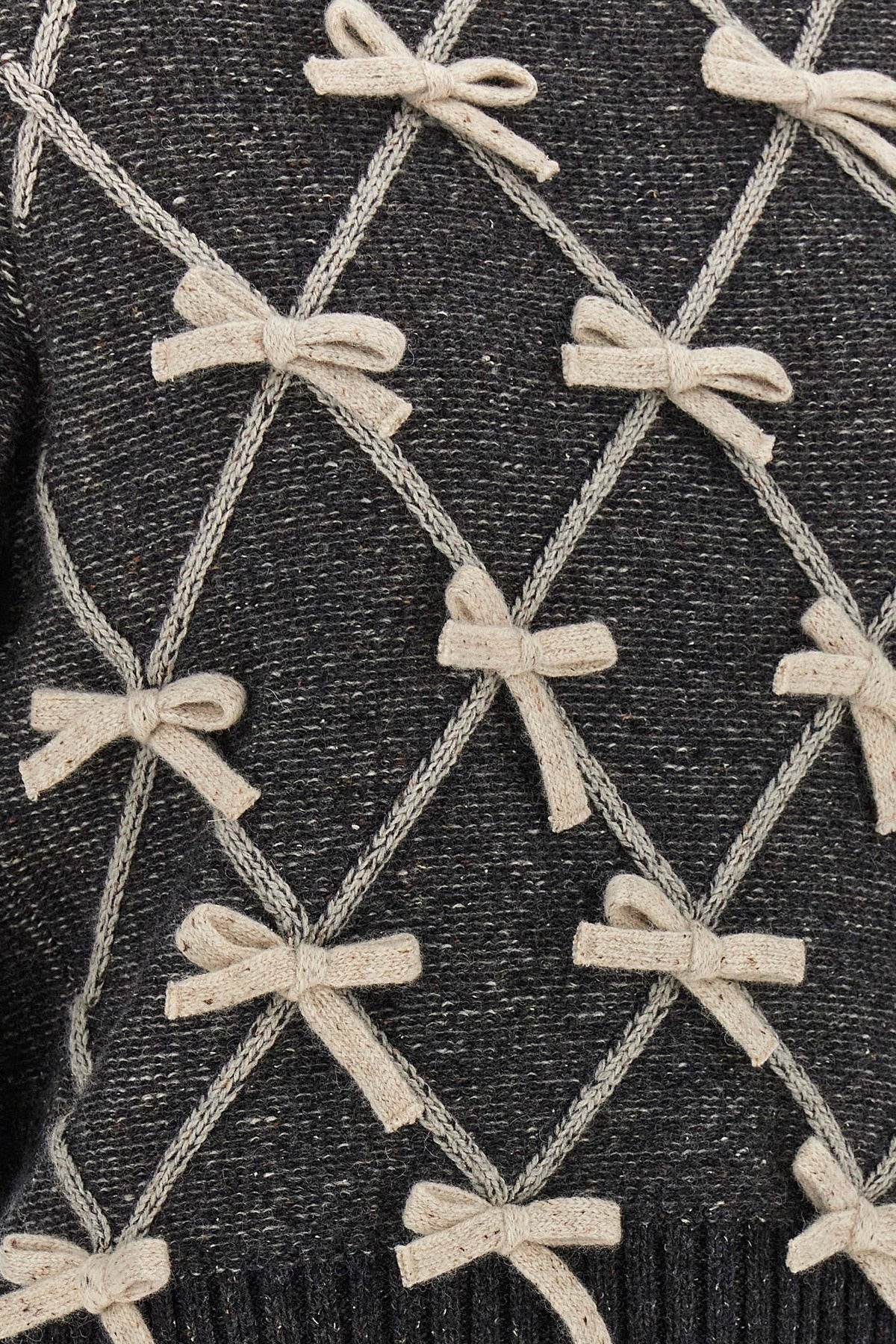 Maglione Moschino con dettaglio fiocco
