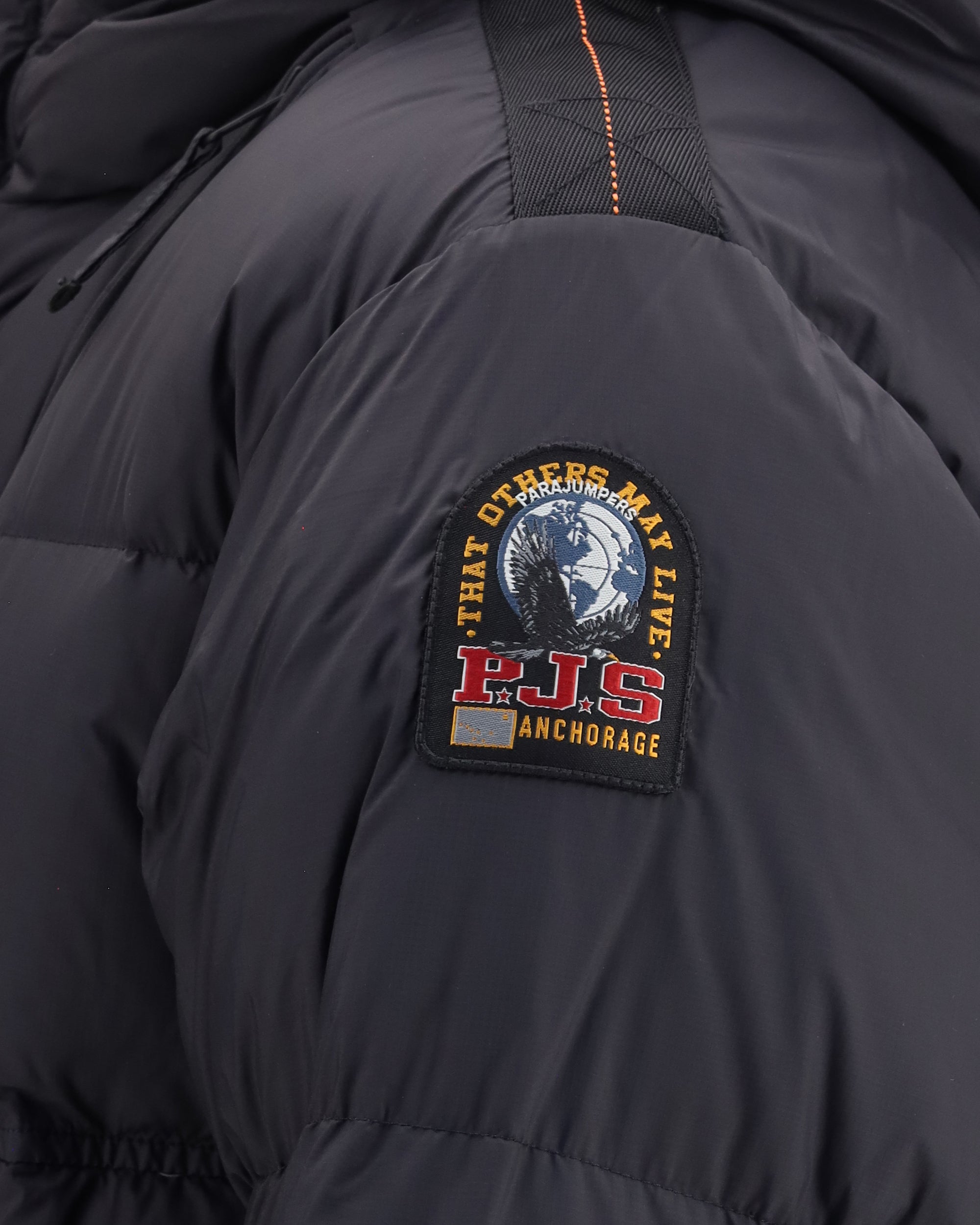 جاكيت Parajumpers Cloud مبطن بغطاء رأس