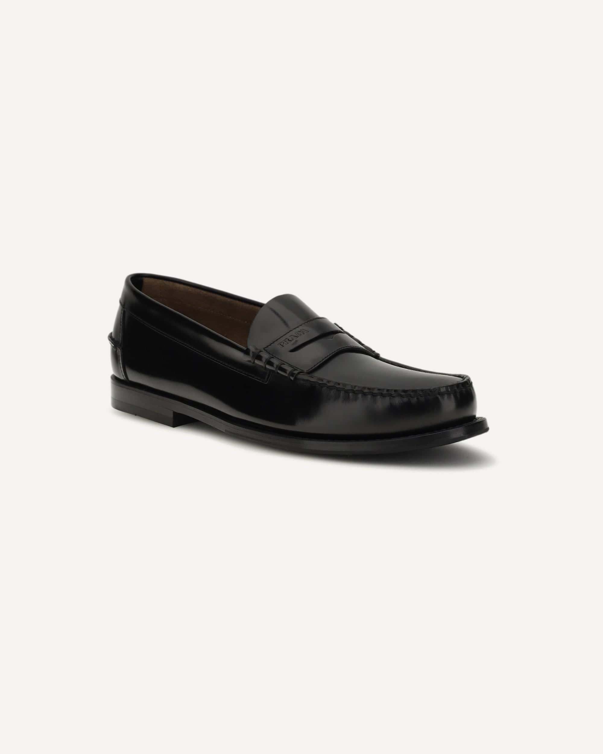 靴 PRADA Brushed Leather Business Shoes Prada Brushed Leather Loafers | Sendegaro IT