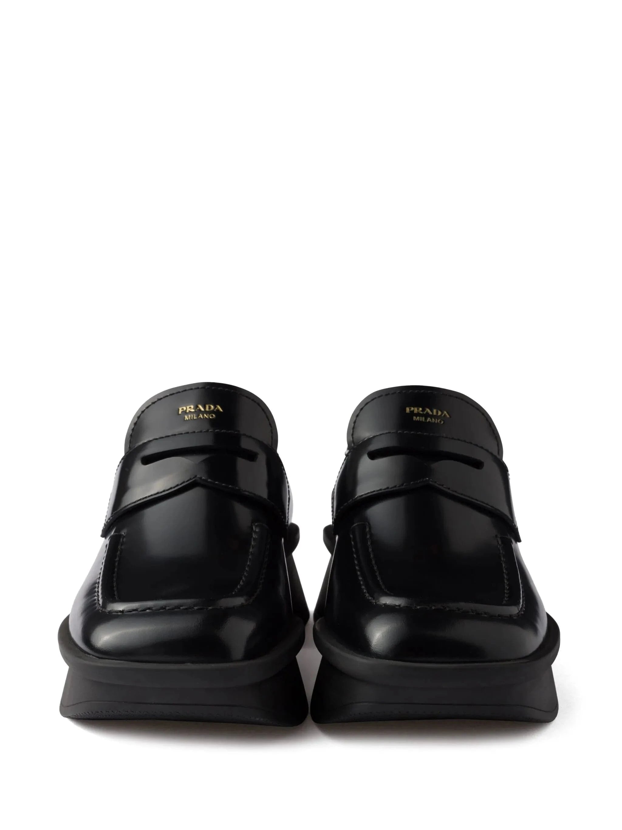 Prada Equal Brushed Leather Loafers | Sendegaro ES
