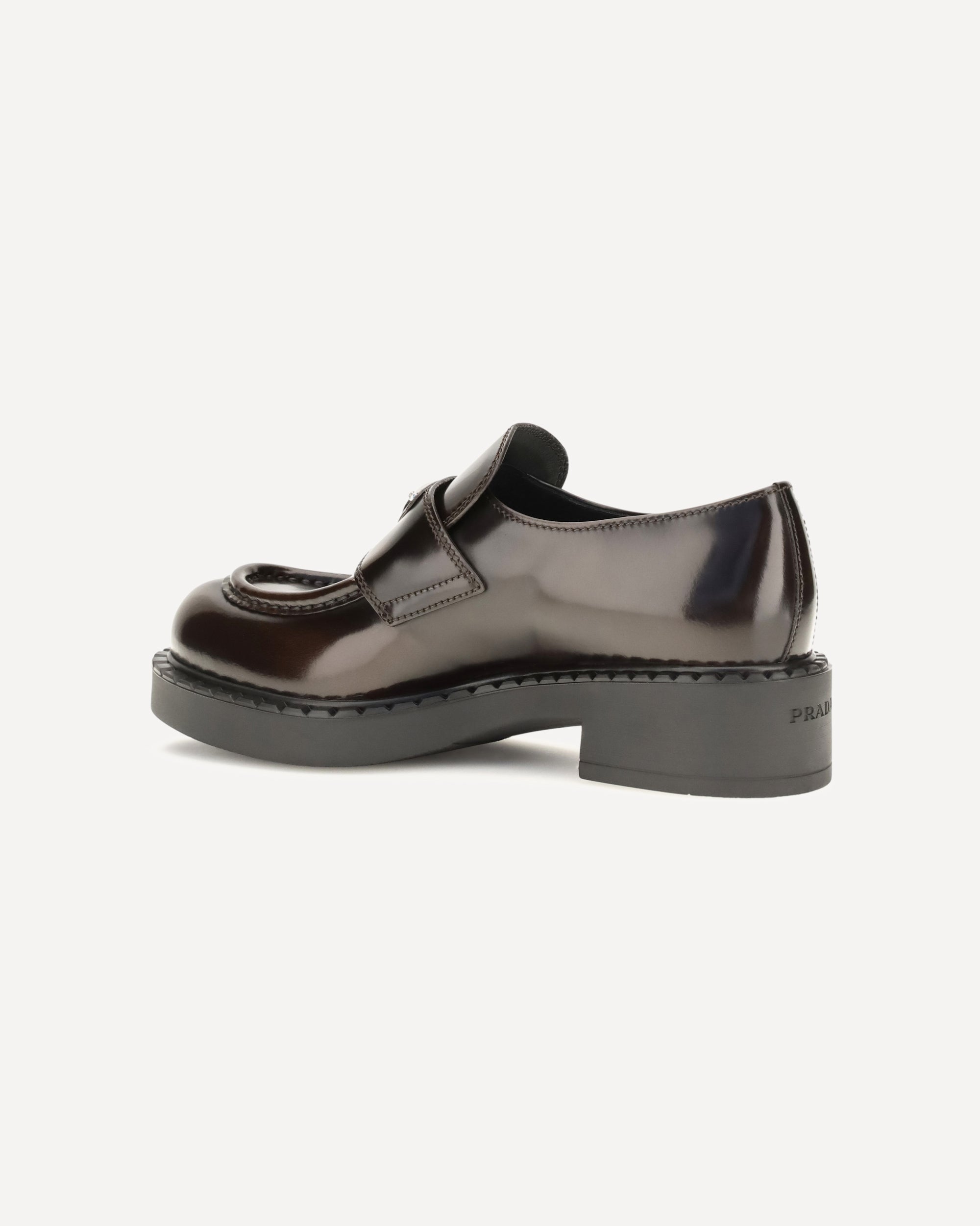 Mocassins en cuir à logo Prada