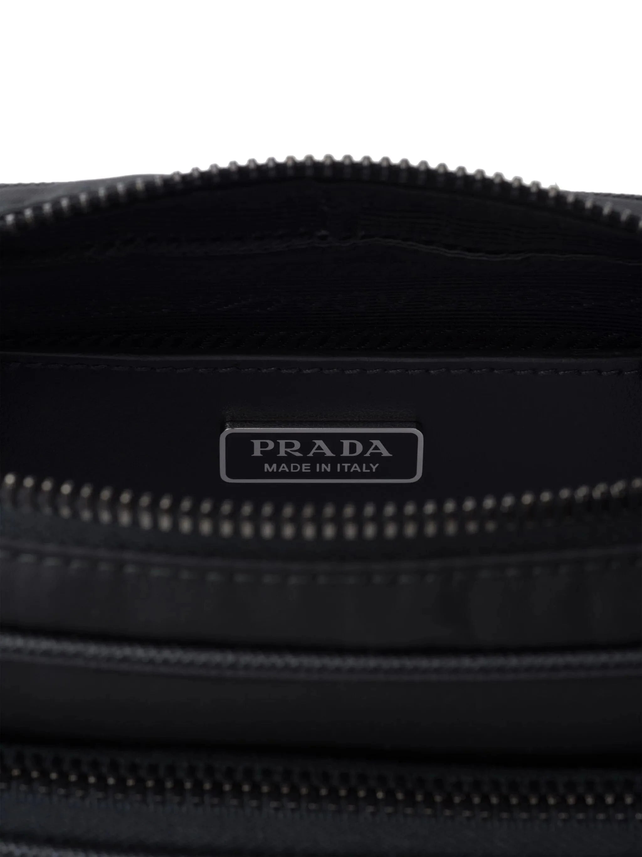 プラダサフィアーノレザーショルダーバッグ | Sendegaro US プラダサフィアーノレザーショルダーバッグ | Sendegaro US