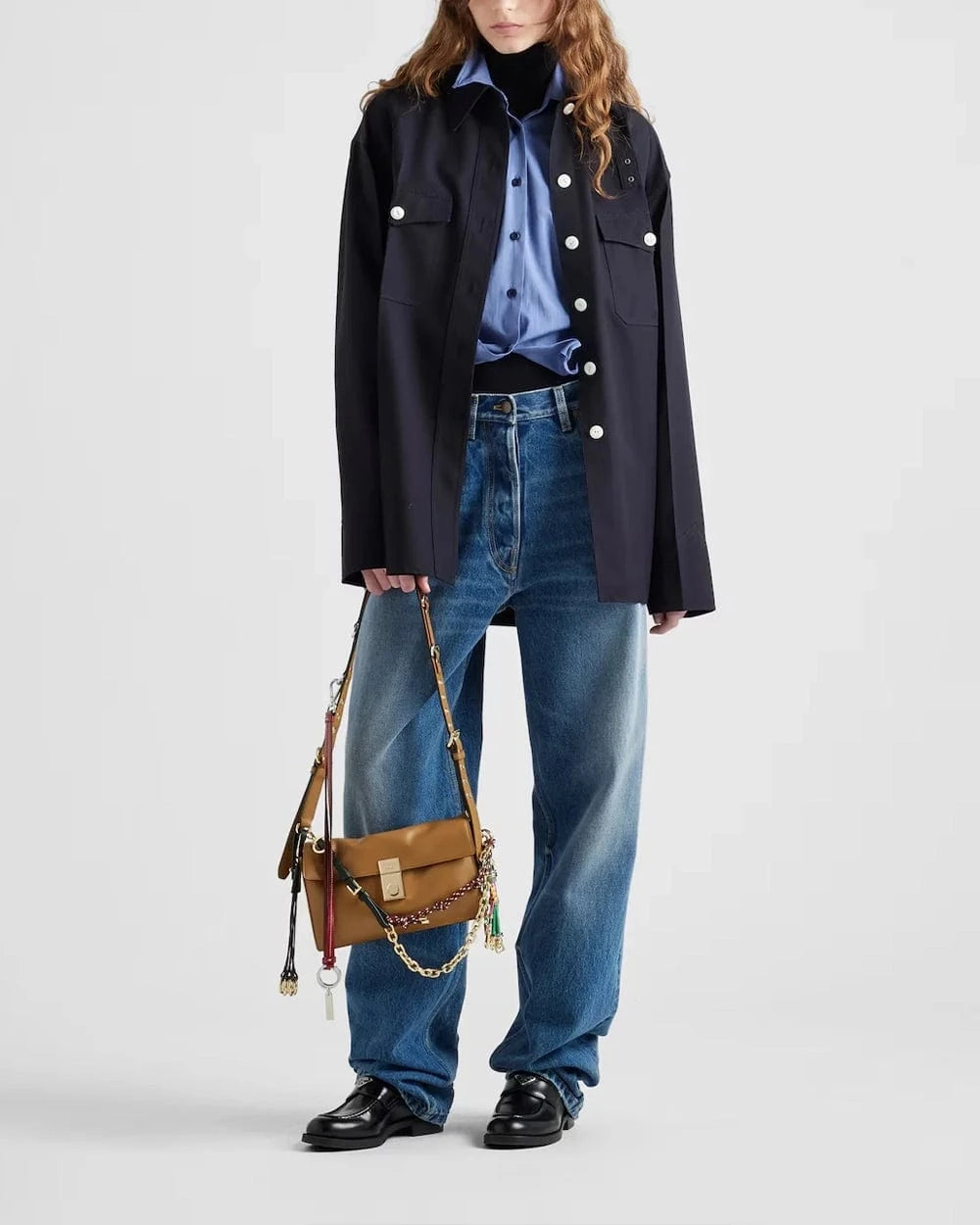 プラダソフトサウンド小さなレザーショルダーバッグ | Sendegaro US