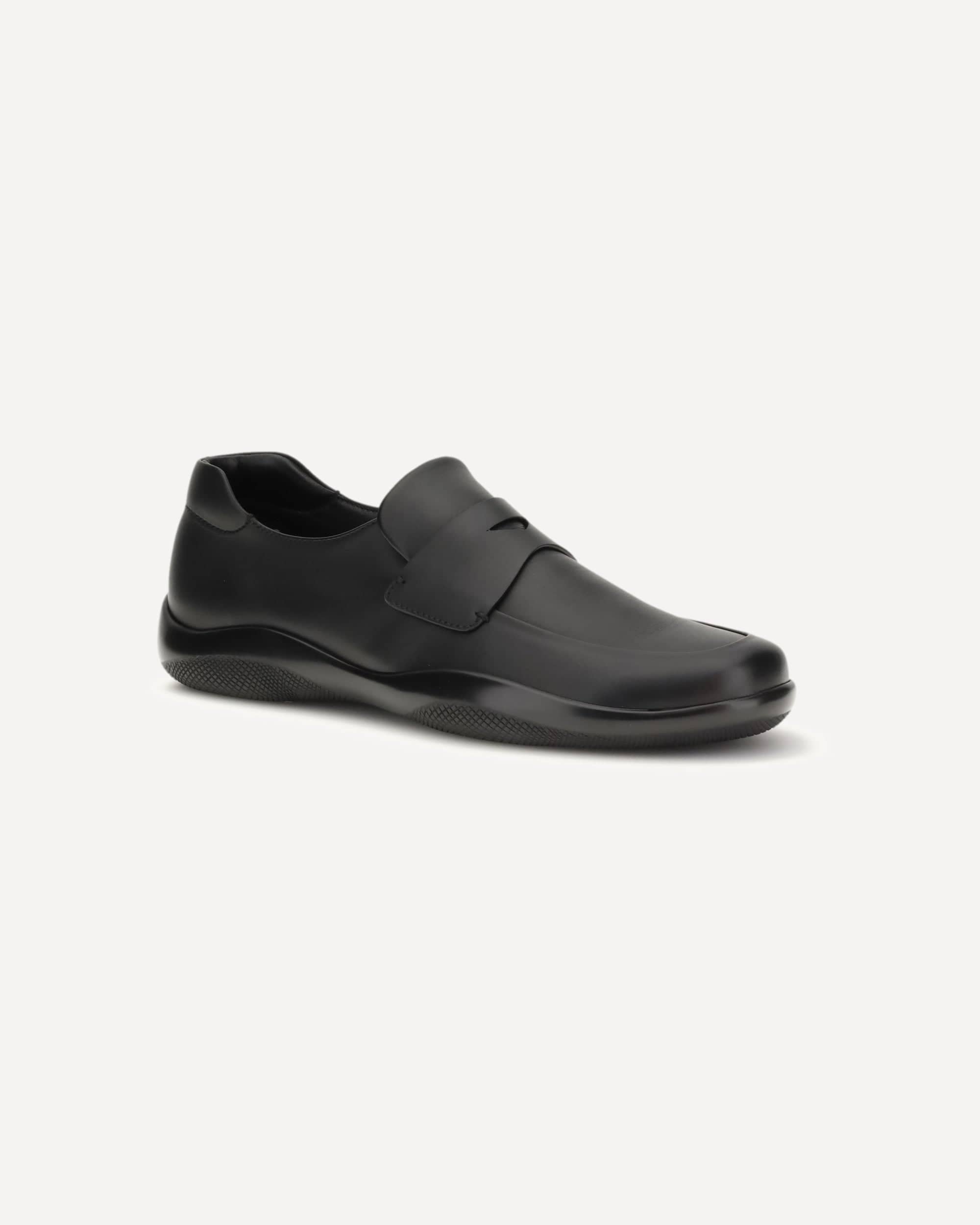 Prada Toblach Leather Loafers | Sendegaro IT