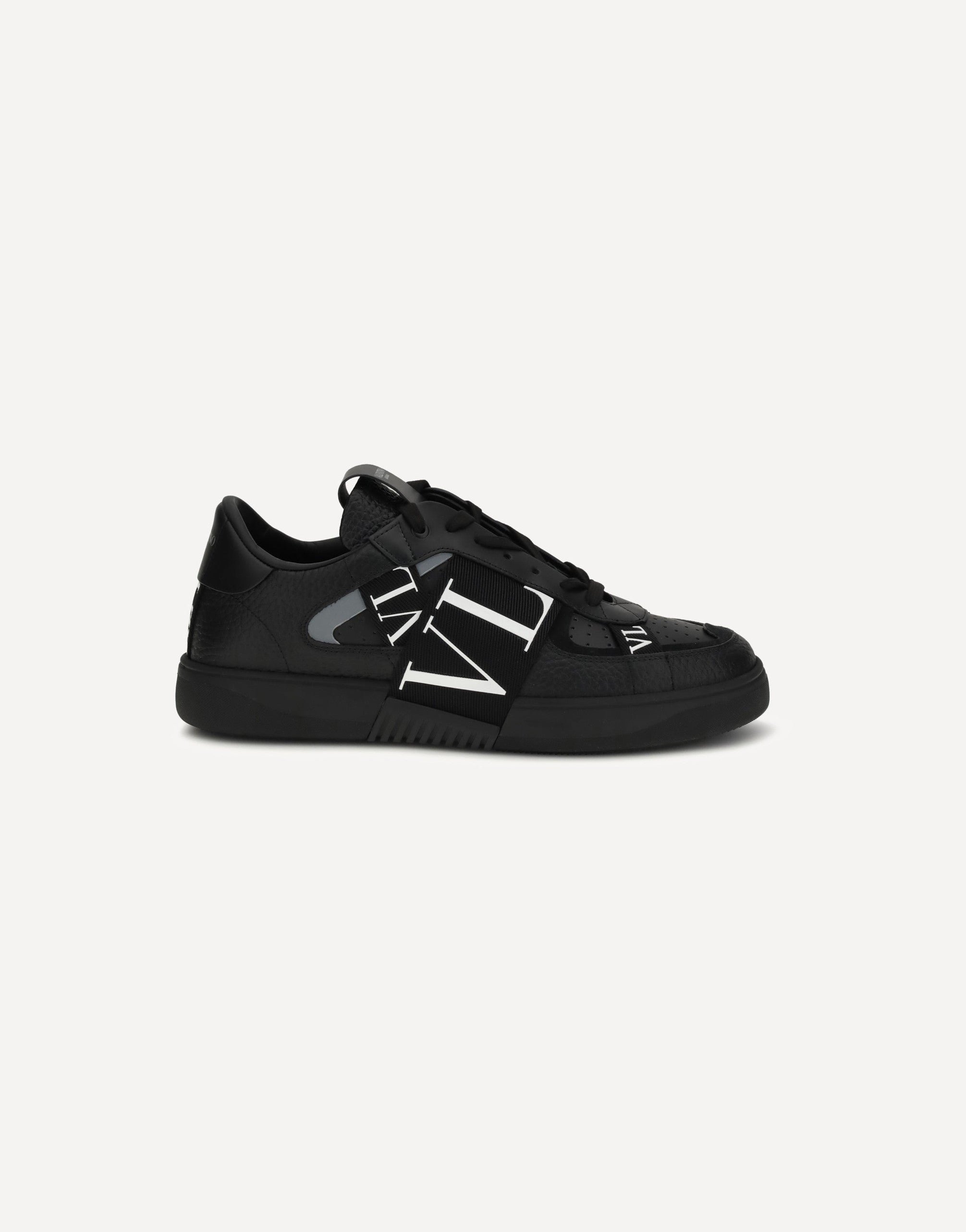 Valentino Garavani Low-Top Sneakers