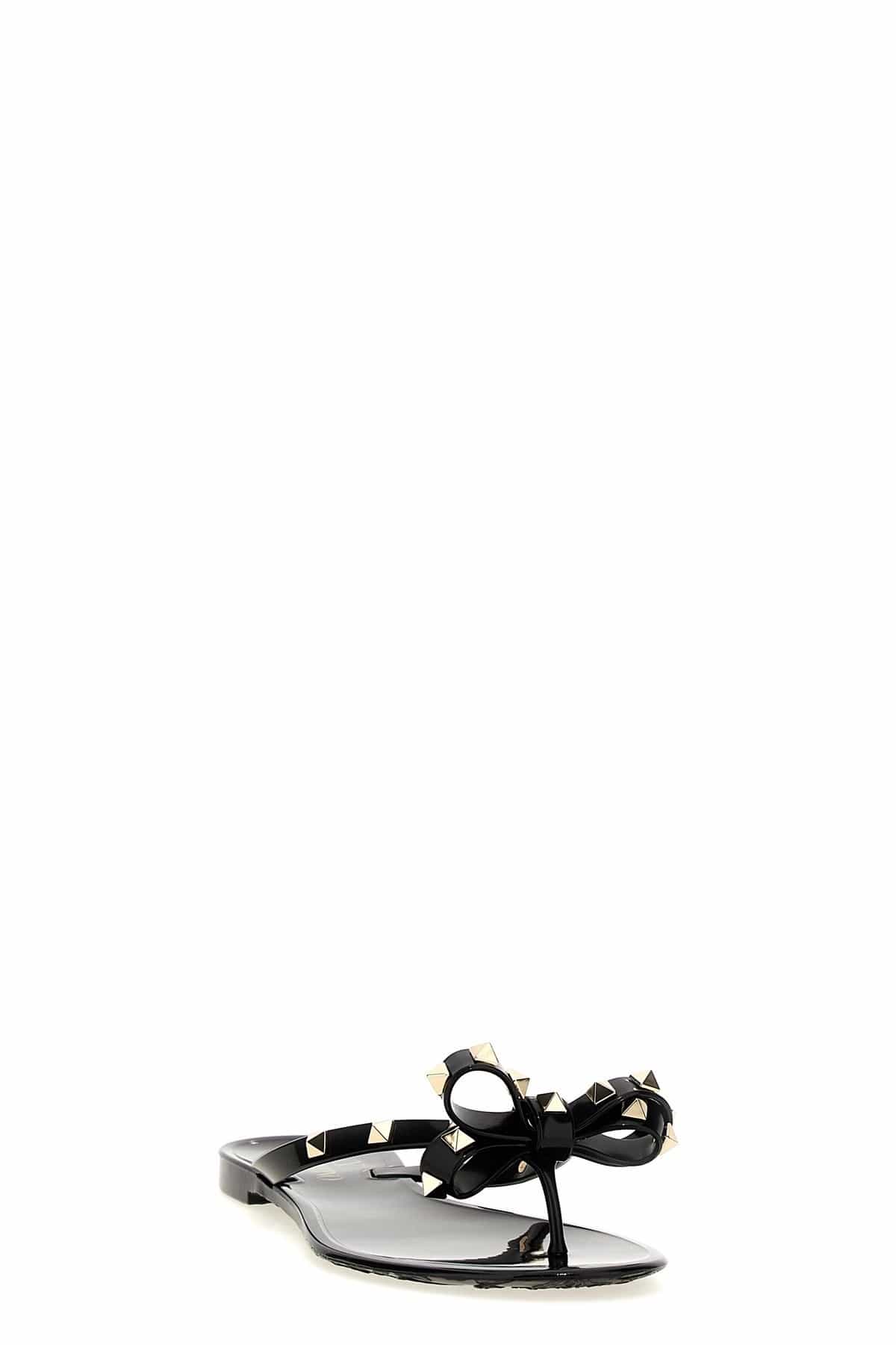 Valentino Garavani Sandales tongs Rockstud Pm - alternate view