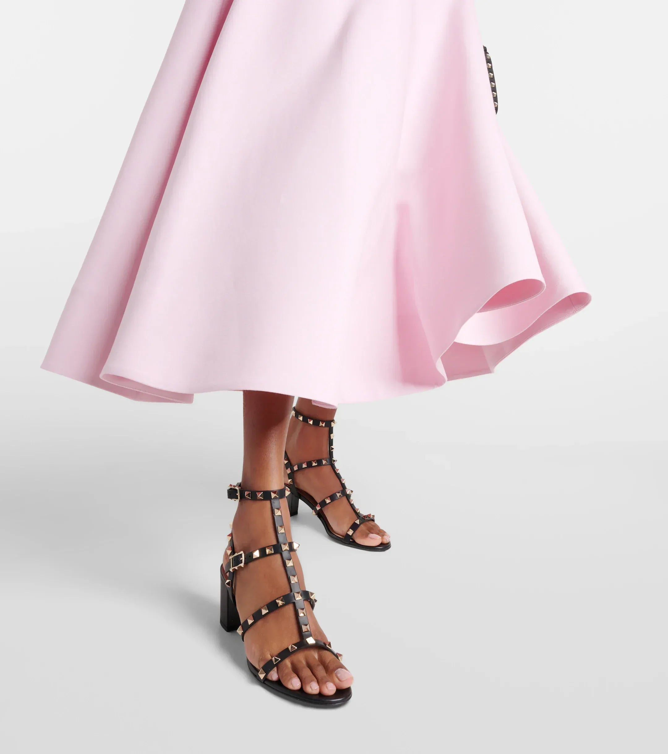 Valentino Garavani Rockstud 铆钉皮革踝带凉鞋