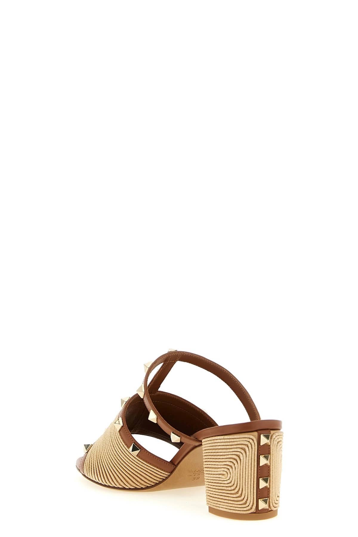 Valentino Garavani Valentino Garavani Rockstud Calf Leather Slides