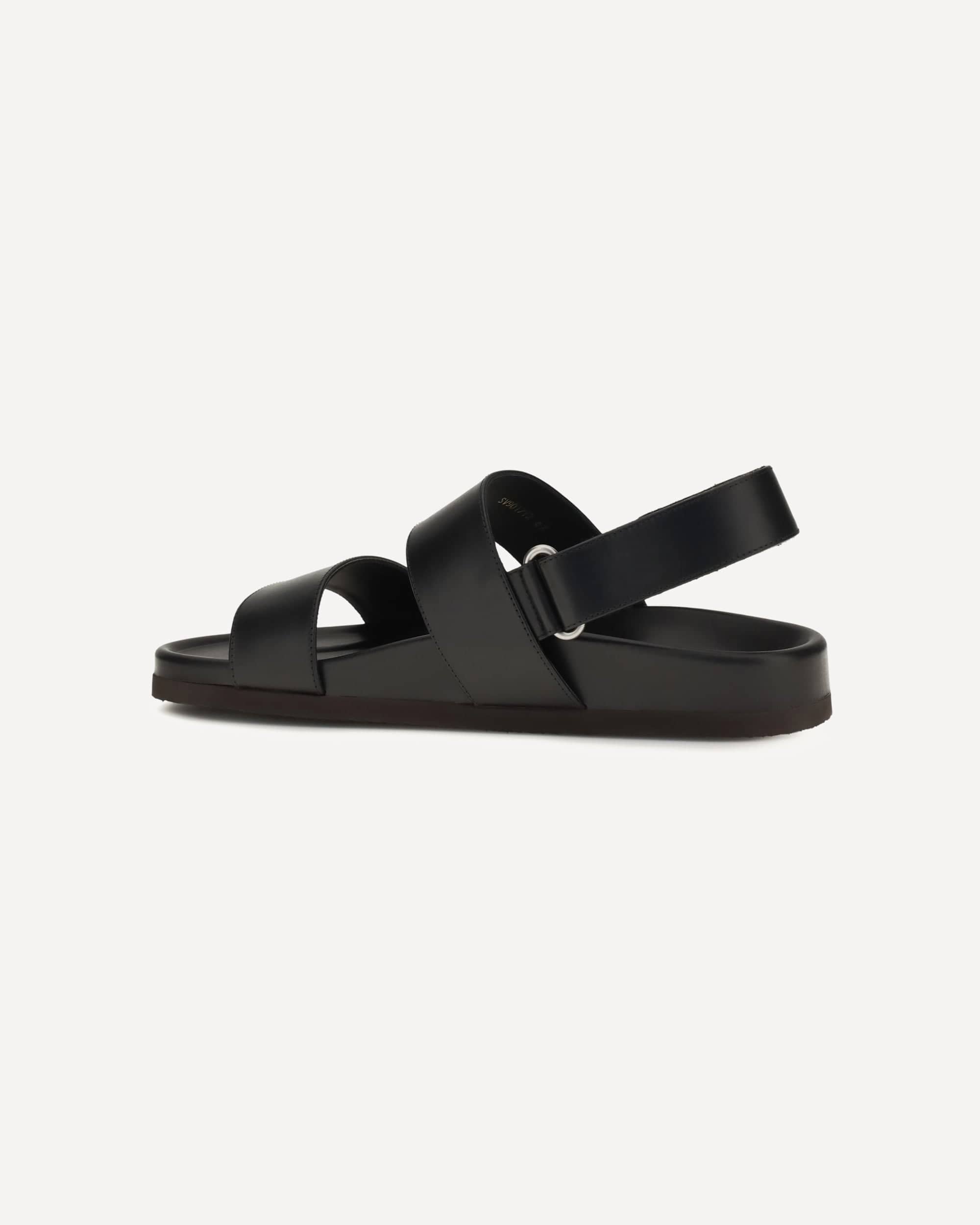 Valentino Garavani Valentino Garavani Studshield Sandals