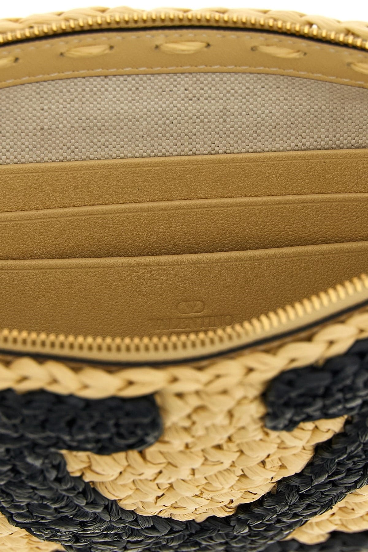 Valentino Garavani Valentino Garavani Valentinogaravani Vivasuperstarcrochet'M Clutch Bag