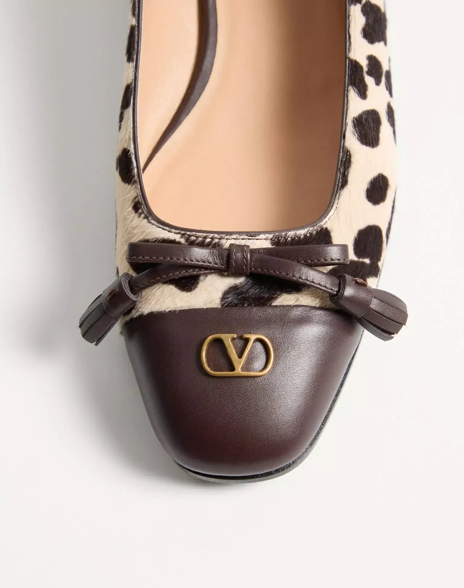 Valentino Garavani Valet Du Roi Pony-Effect 25mm Ballerina Flat Shoes