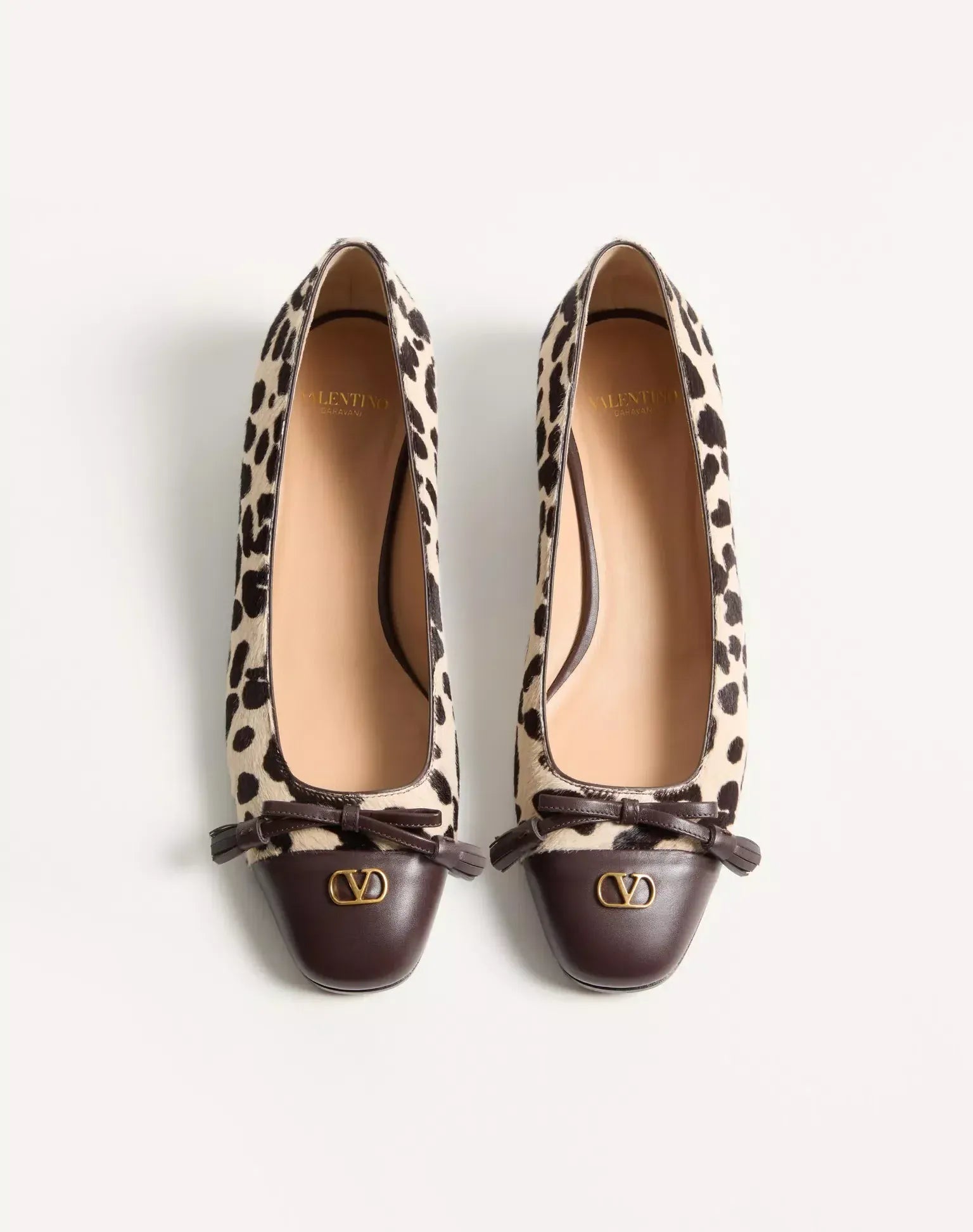 Valentino Garavani Valet Du Roi Pony-Effect 25mm Ballerina Flat Shoes