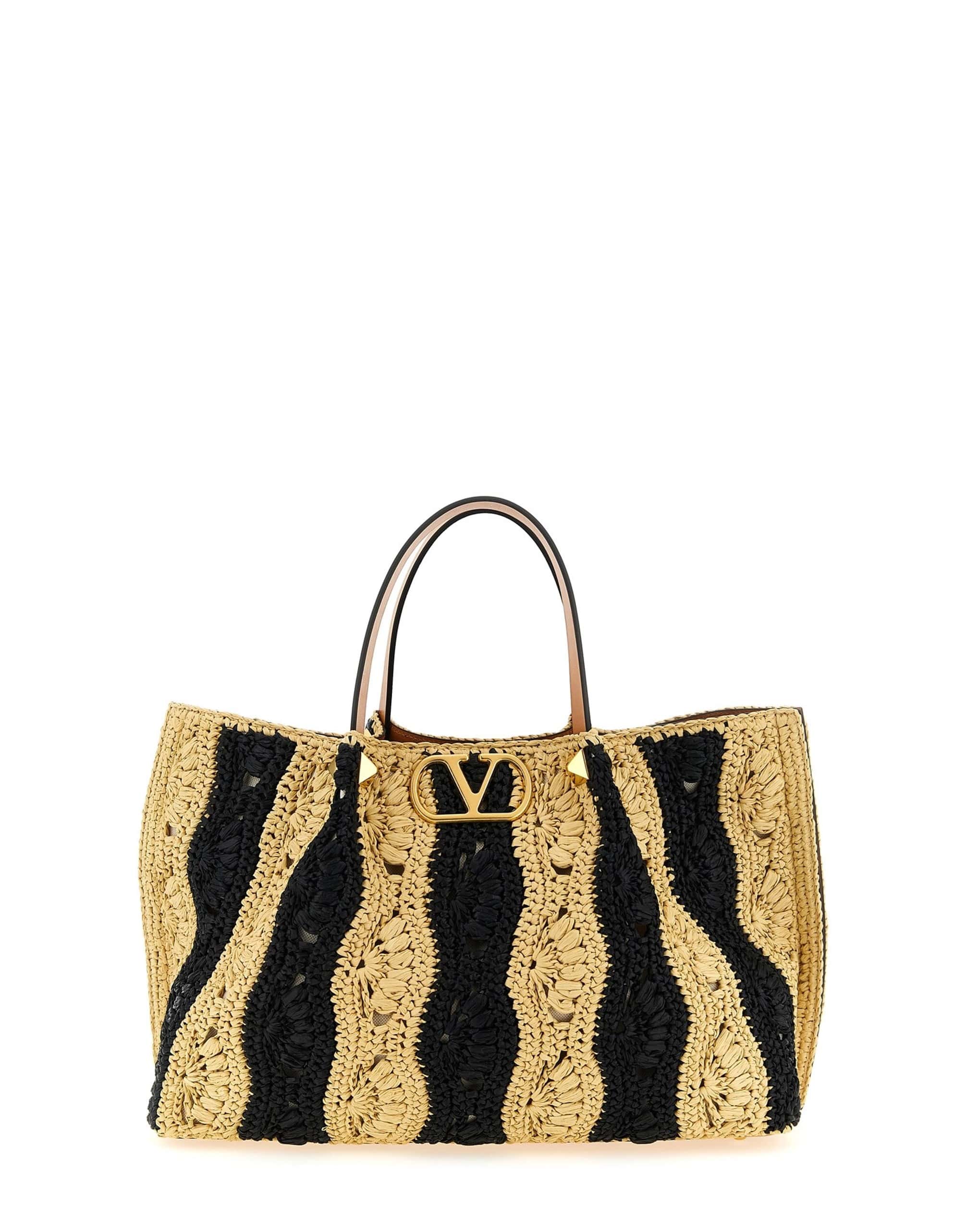 Valentino Garavani Valentino Garavani Vlogo Signature Raffia Handbag