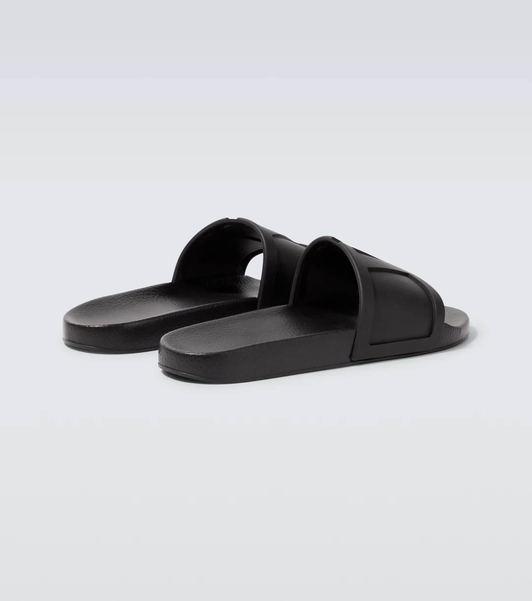 Valentino Garavani VLogo Slides