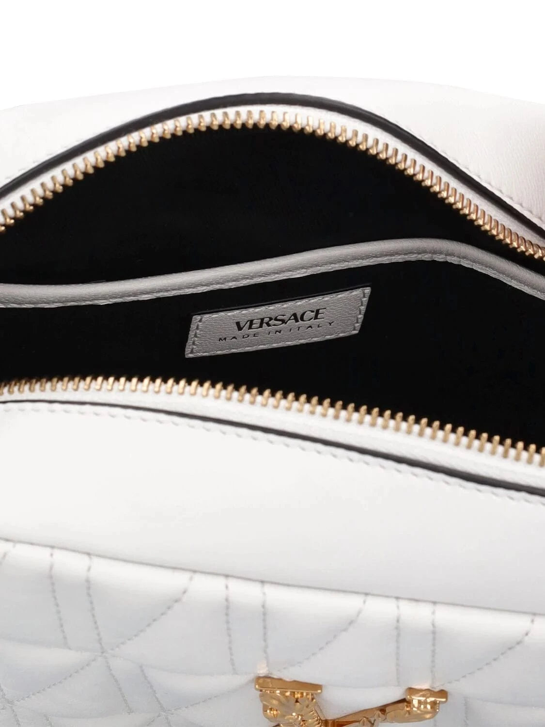 VERSACE Virtus キルティング ショルダーバッグ